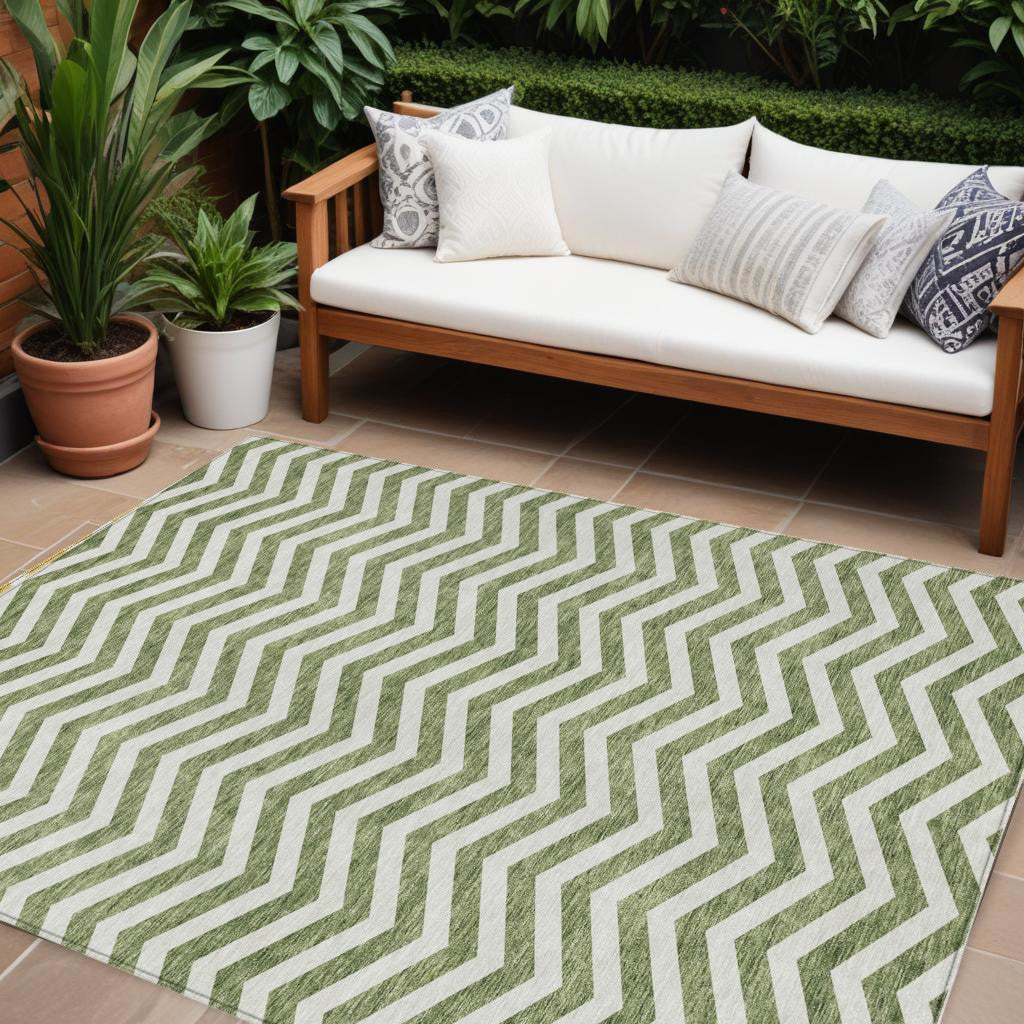Tabselect Home Line 8' X 10' Green And Ivory Chevron Washable Indoor Outdoor Area Rug