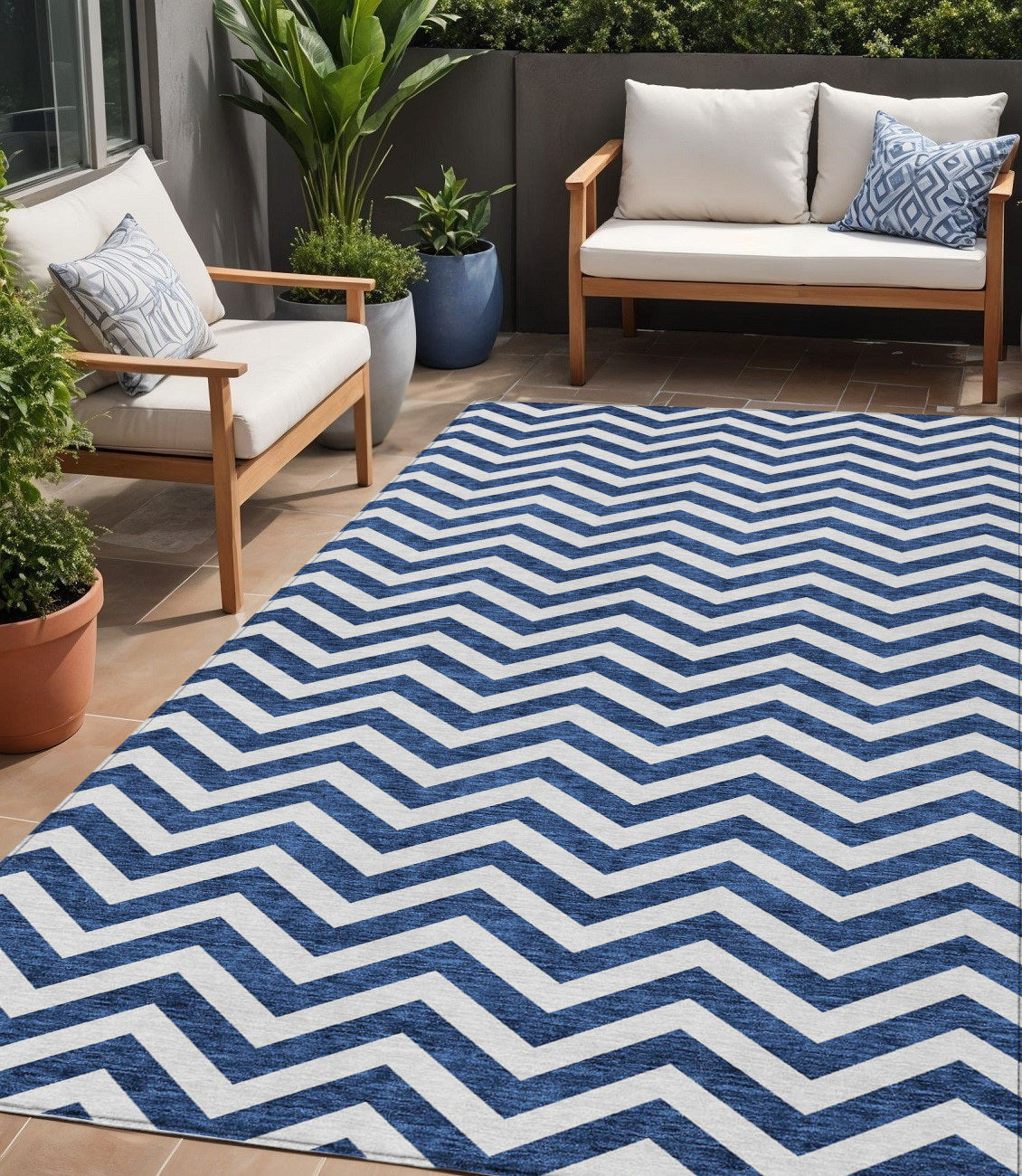 Tabselect Home Line 5' X 8' Navy Blue And Ivory Chevron Washable Indoor Outdoor Area Rug