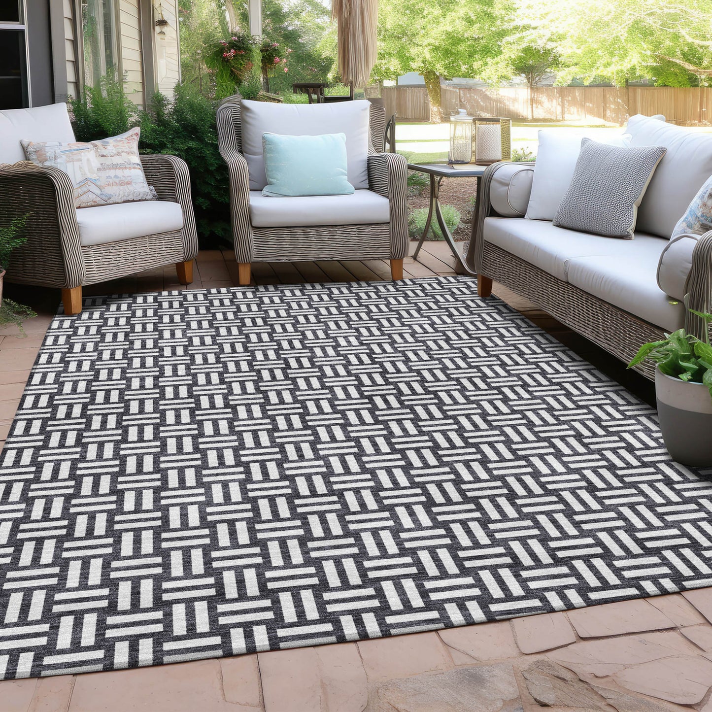 Tabselect Home Line 5' X 8' Black And Ivory Geometric Washable Indoor Outdoor Area Rug