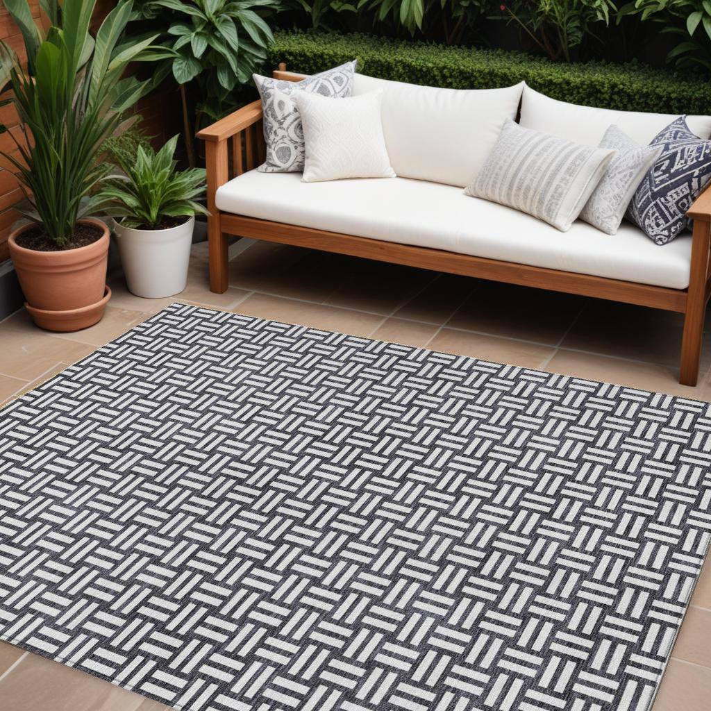 Tabselect Home Line 8' X 10' Black And Ivory Geometric Washable Indoor Outdoor Area Rug