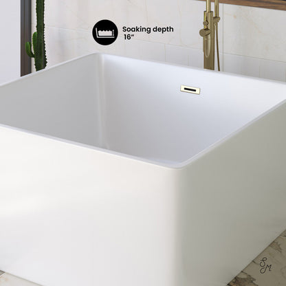 Swiss Madison Voltaire 47" Square Freestanding Bathtub