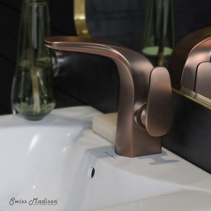 Swiss Madison Chateau Single Hole, Single-Handle, Bathroom Faucet in Oil Rubbed Bronze