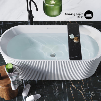 Swiss Madison Lafayette 67" Freestanding Bathtub