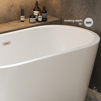 Swiss Madison Claire 60" Freestanding Bathtub