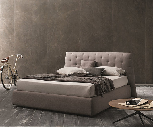 J&M Furniture Atrium Queen Stoage Bed