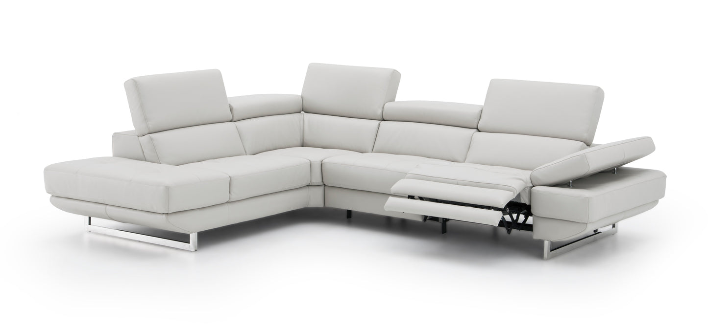 J&M Furniture Annalaise LHF Chaise Silver Gre