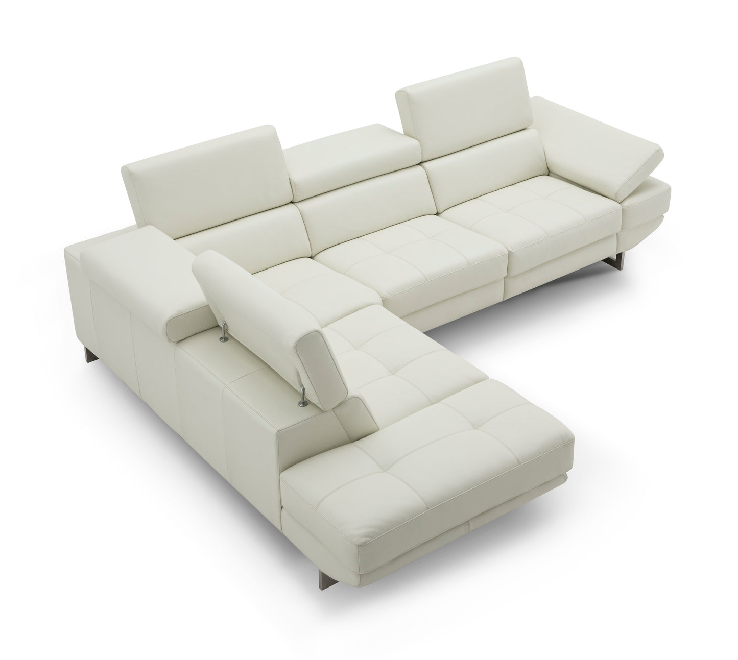 J&M Furniture Annalaise LHF Chaise Snow White