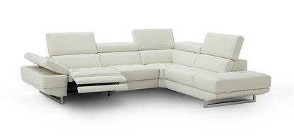 J&M Furniture Annalaise RHF Chaise Snow White