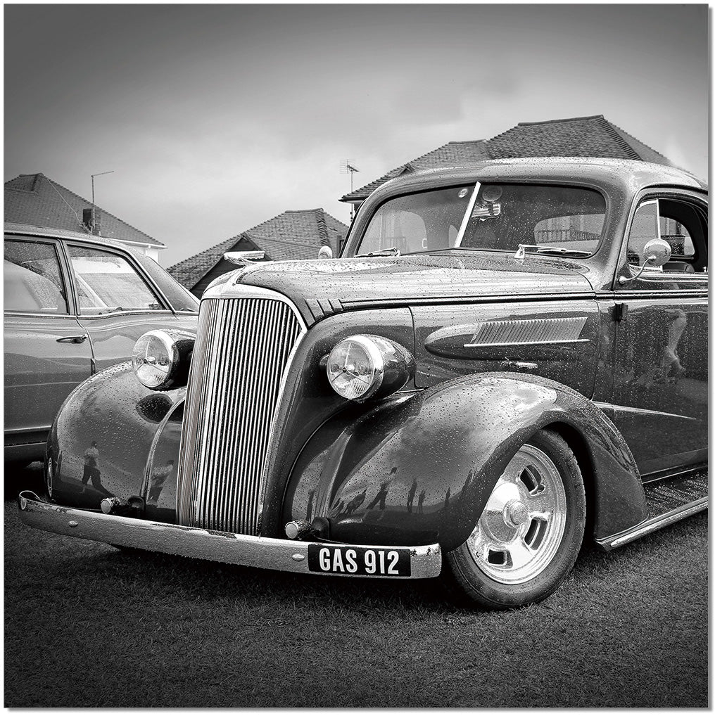 J&M Furniture Wall Art Classic Car
