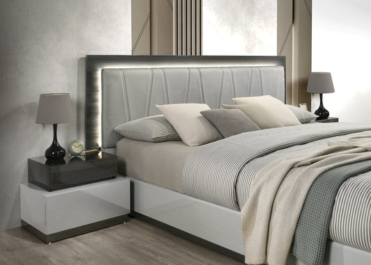 J&M Furniture Cube Queen Bed