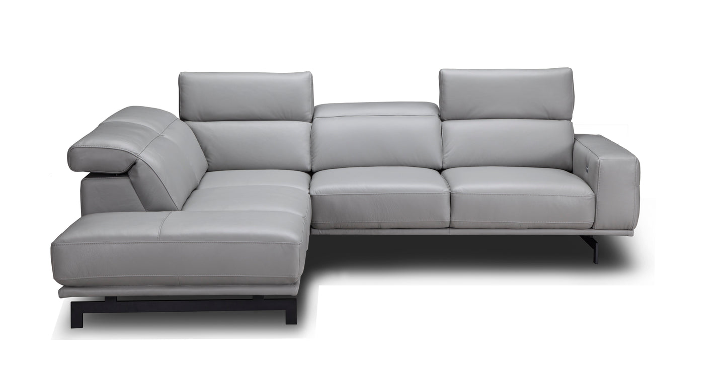 J&M Furniture Davenport Light Grey Sectional in Left Facing