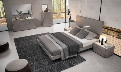 J&M Furniture Faro Queen Size Bed in Grey