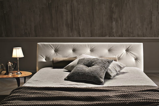 J&M Furniture Gap Queen Storage Bed