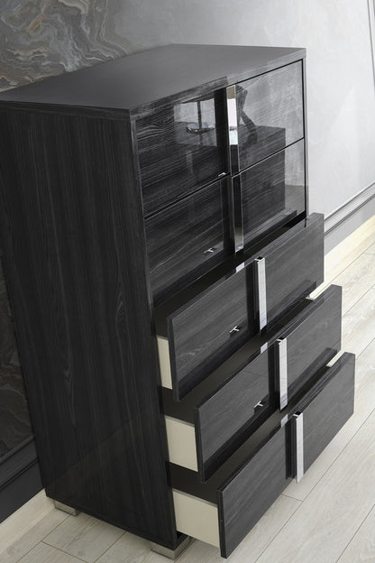 J&M Furniture Giulia King Bed in Glossy Gray