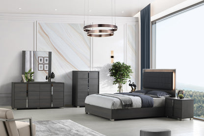 J&M Furniture Giulia King Bed in Matte Gray