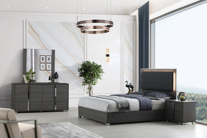 J&M Furniture Giulia King Bed in Matte Gray