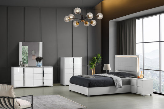 J&M Furniture Giulia Dresser in White