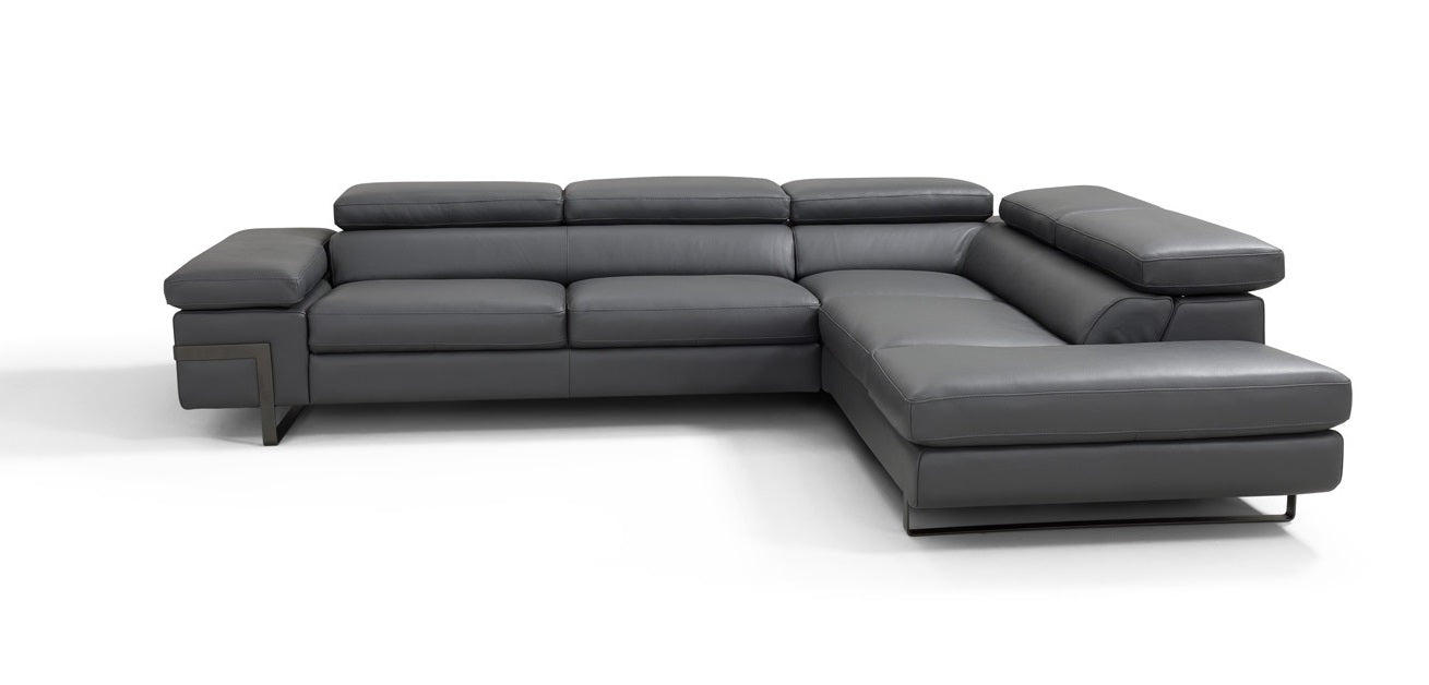 J&M Furniture I867 Right Hand Facing Chaise in Grey