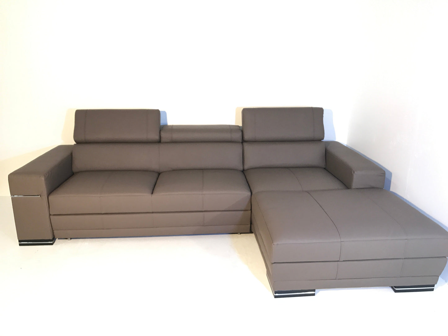 Maxima House PARYS Sleeper Sectional