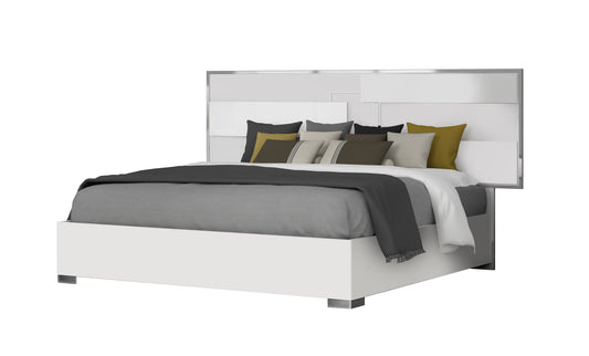 J&M Furniture Infinity Premium King Bed in Bianco Lucido