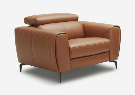 J&M Furniture Lorenzo Chair in Caramel