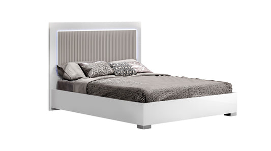 J&M Furniture Luxuria Queen Bed