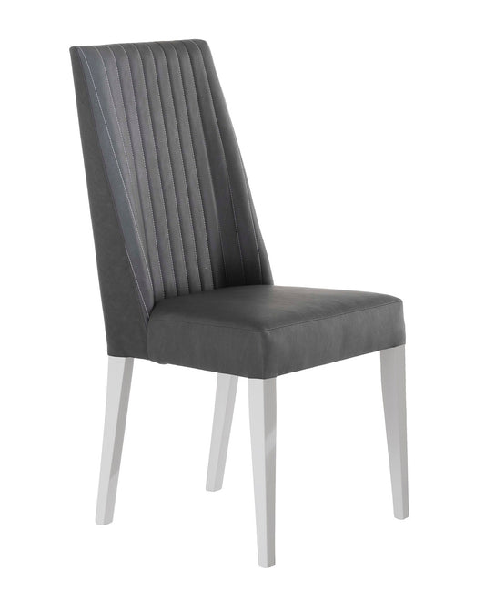 J&M Furniture Luxuria Chair