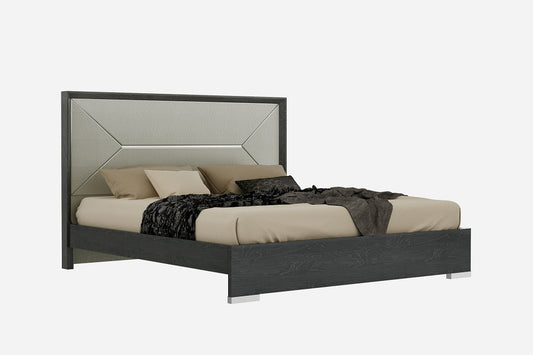 J&M Furniture Monte Leone in Queen Size