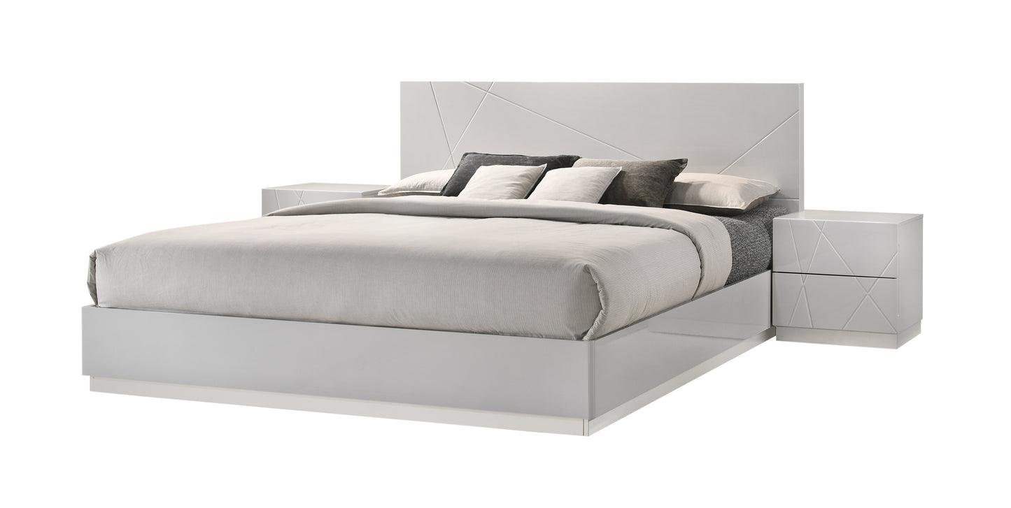 J&M Furniture Naples Grey K Bed
