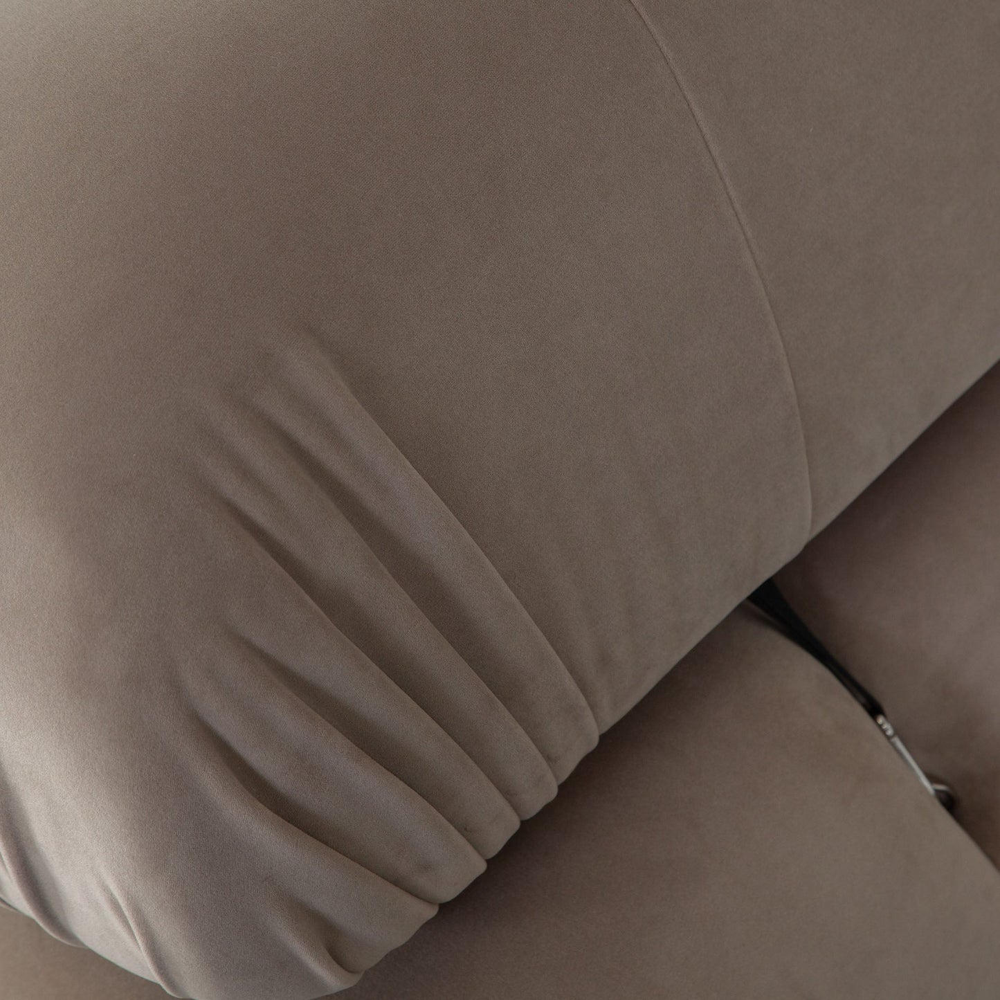 Paloma Armless Chair in Mink Tan Velvet by Diamond Sofa