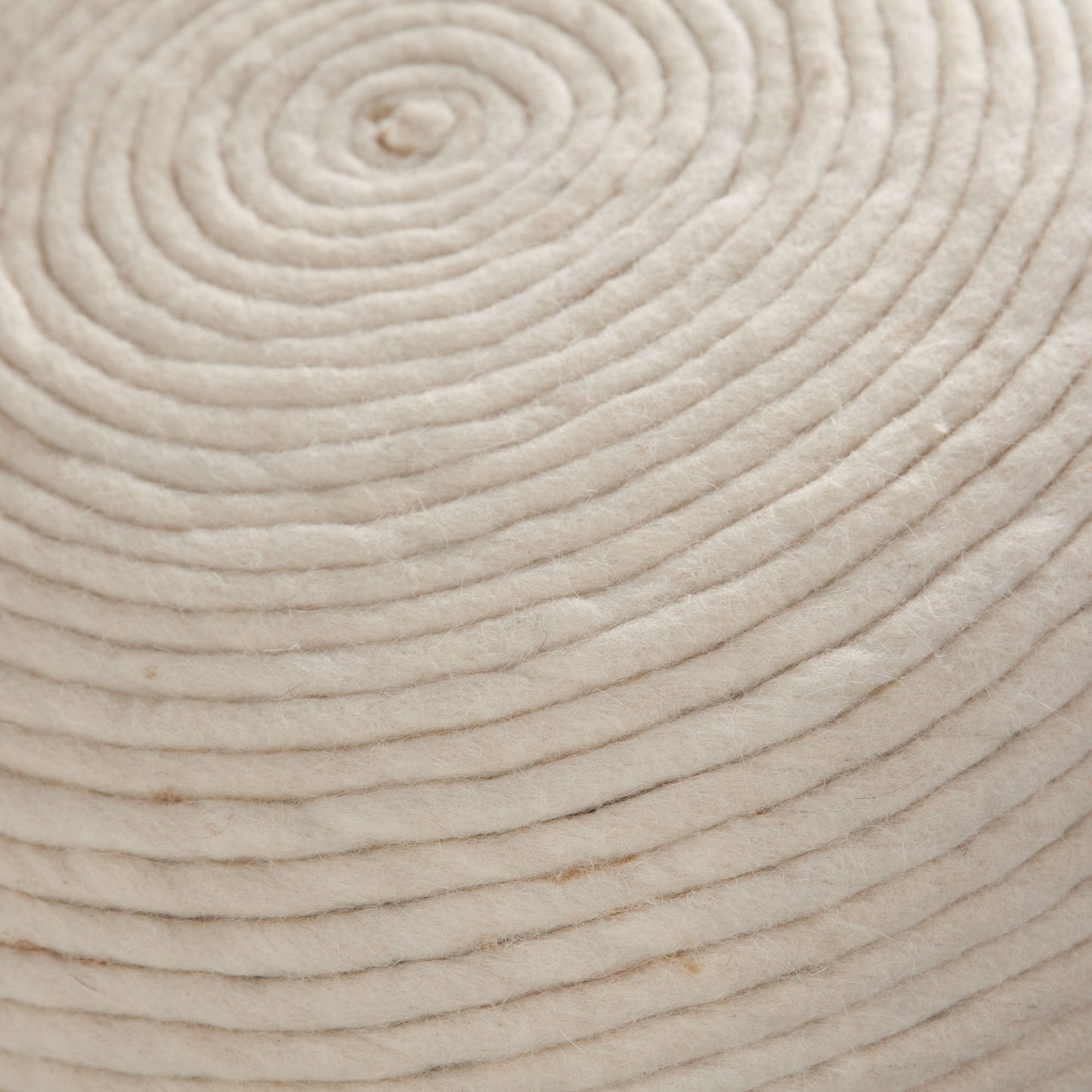 Round Pouf in White Dyed Natural Wool by Diamond Sofa