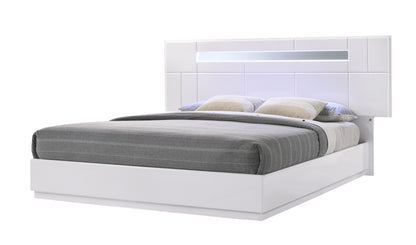 J&M Furniture Palermo King Size Bed