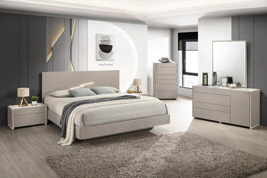 J&M Furniture Pearl Queen Bed