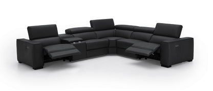 J&M Furniture Picasso Motion Sectional in Black