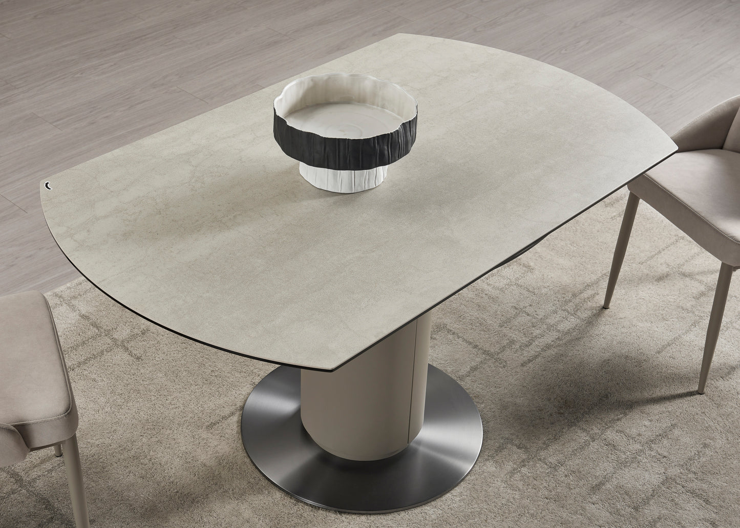 J&M Furniture RH 130 Extension Table
