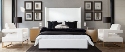 Seattle Queen Bed with Vintage Wing in White Linen by Diamond Sofa
