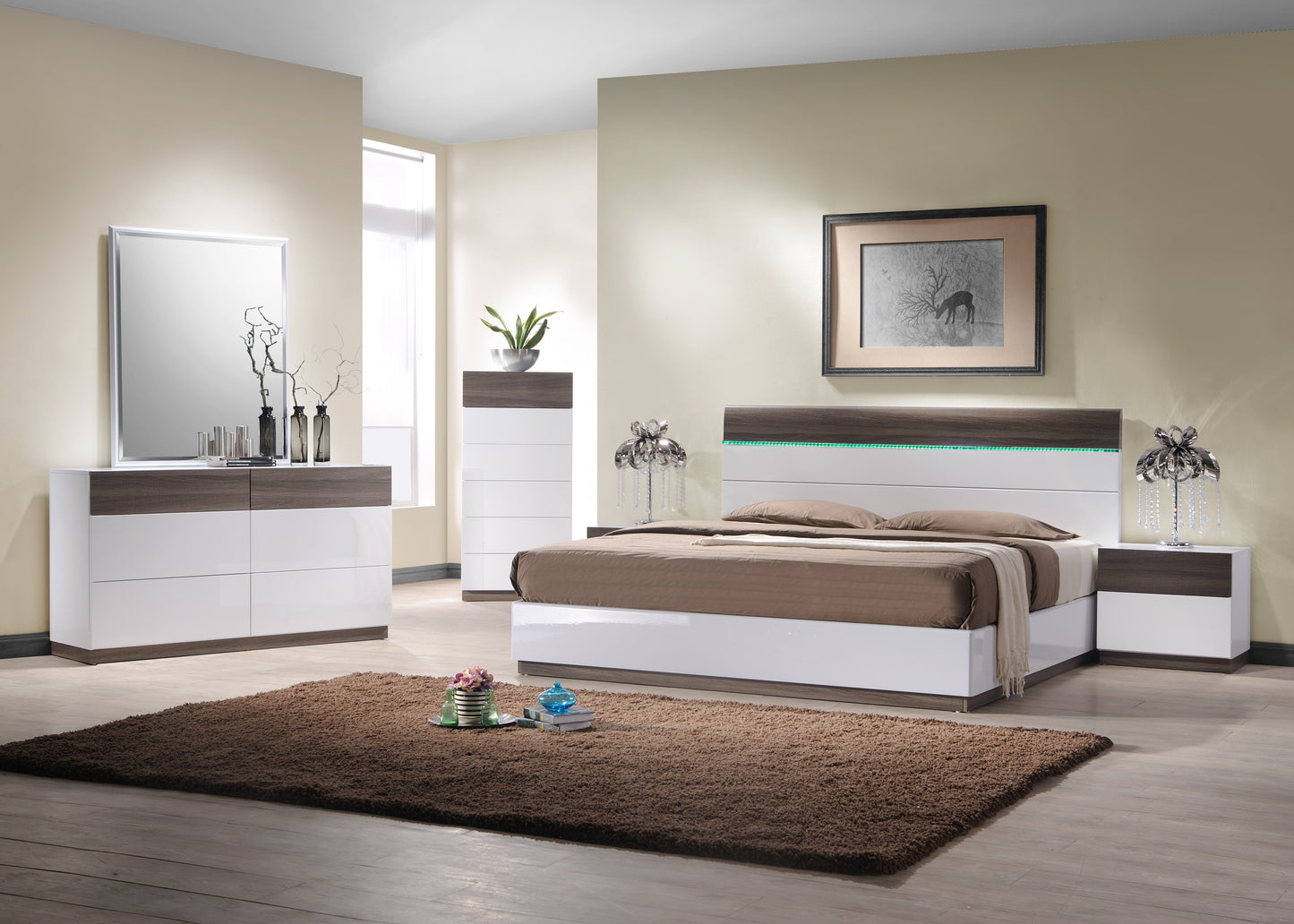 J&M Furniture Sanremo B Queen Bed