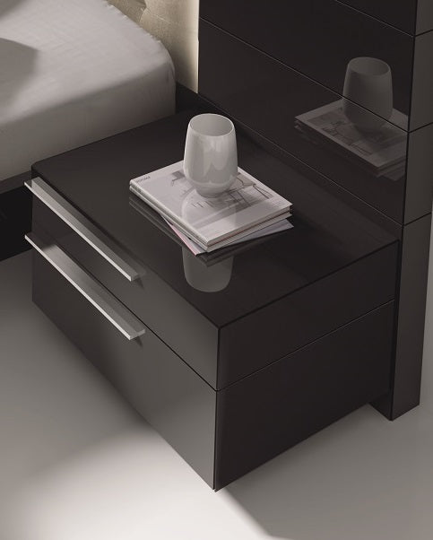 J&M Furniture Santana Right Facing Night Stand