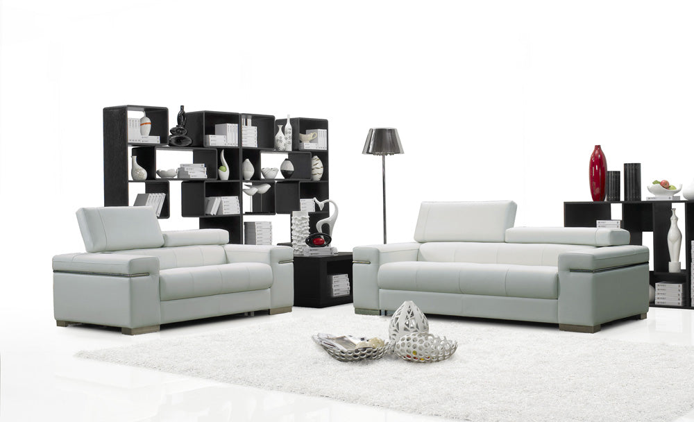 J&M Furniture Soho Sofa in White Leather