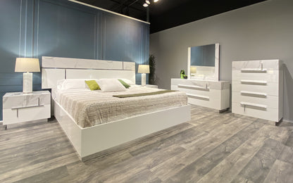 J&M Furniture Sunset Premium Mirror in Bianco Luc+Stat