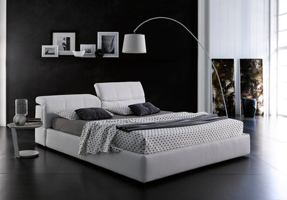 J&M Furniture Tower King Storage Bed D718