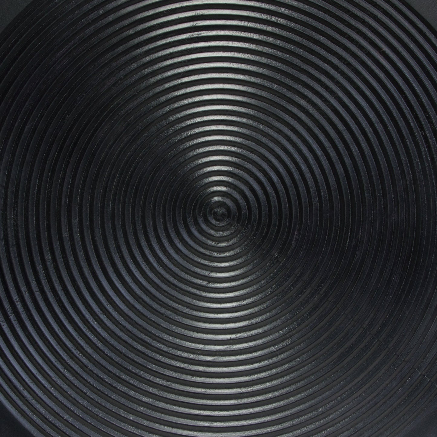 Vortex Round Cocktail Table in Solid Mango Wood Top in Black Finish & Iron Legs by Diamond Sofa
