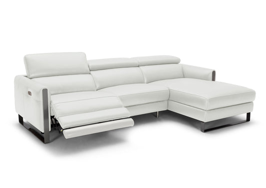 J&M Furniture Nina Premium Leather Sectional In Right hand Facing