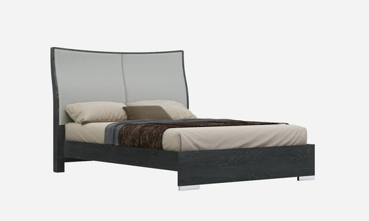 J&M Furniture Vera Queen Bed