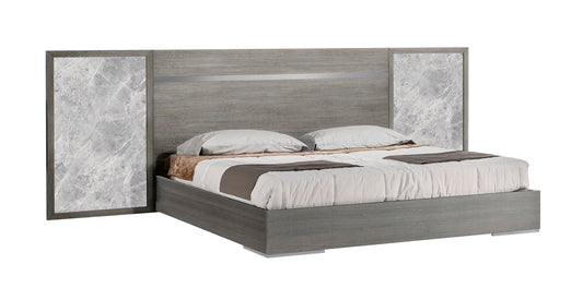 J&M Furniture Victoria Queen Bed