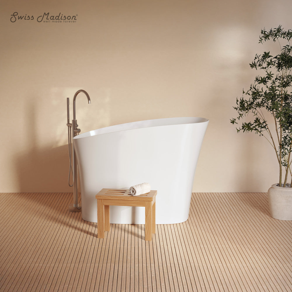 Swiss Madison Cascade II 48" Single Slipper Japanese Soaking Freestanding Bathtub in Matte White, Stool Included