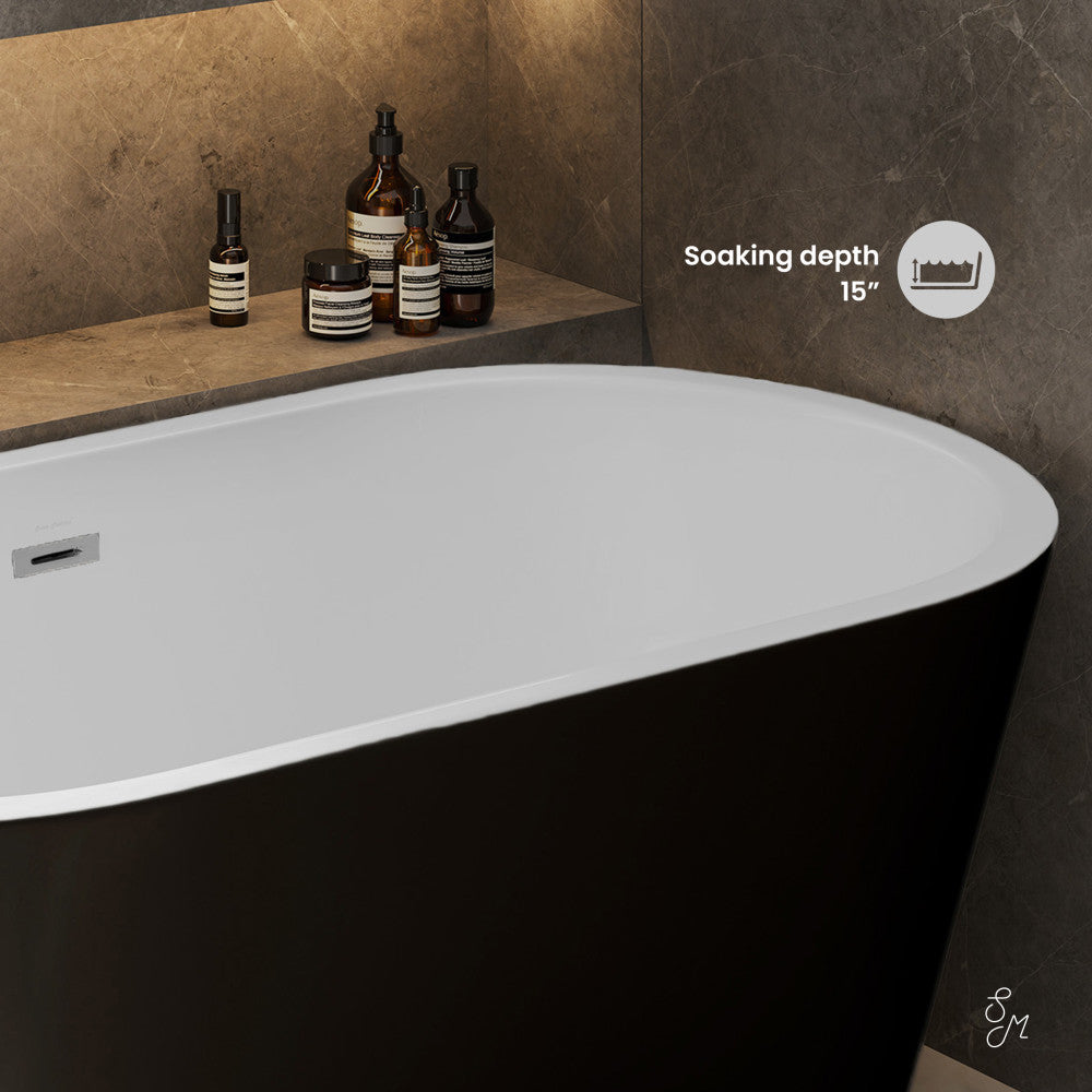 Swiss Madison Claire 60" Freestanding Bathtub Matte Black and Matte White