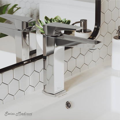 Swiss Madison Voltaire Single Hole, Single-Handle, Bathroom Faucet in Chrome