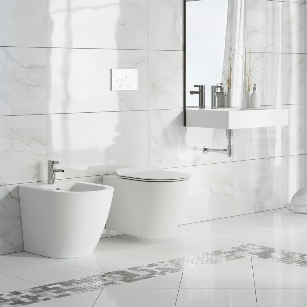 Swiss Madison St. Tropez 24 x 18 Ceramic Wall Hung Sink with Left Side Faucet Mount